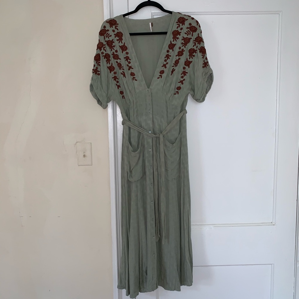 Free People sage dress with embroidery, Size M